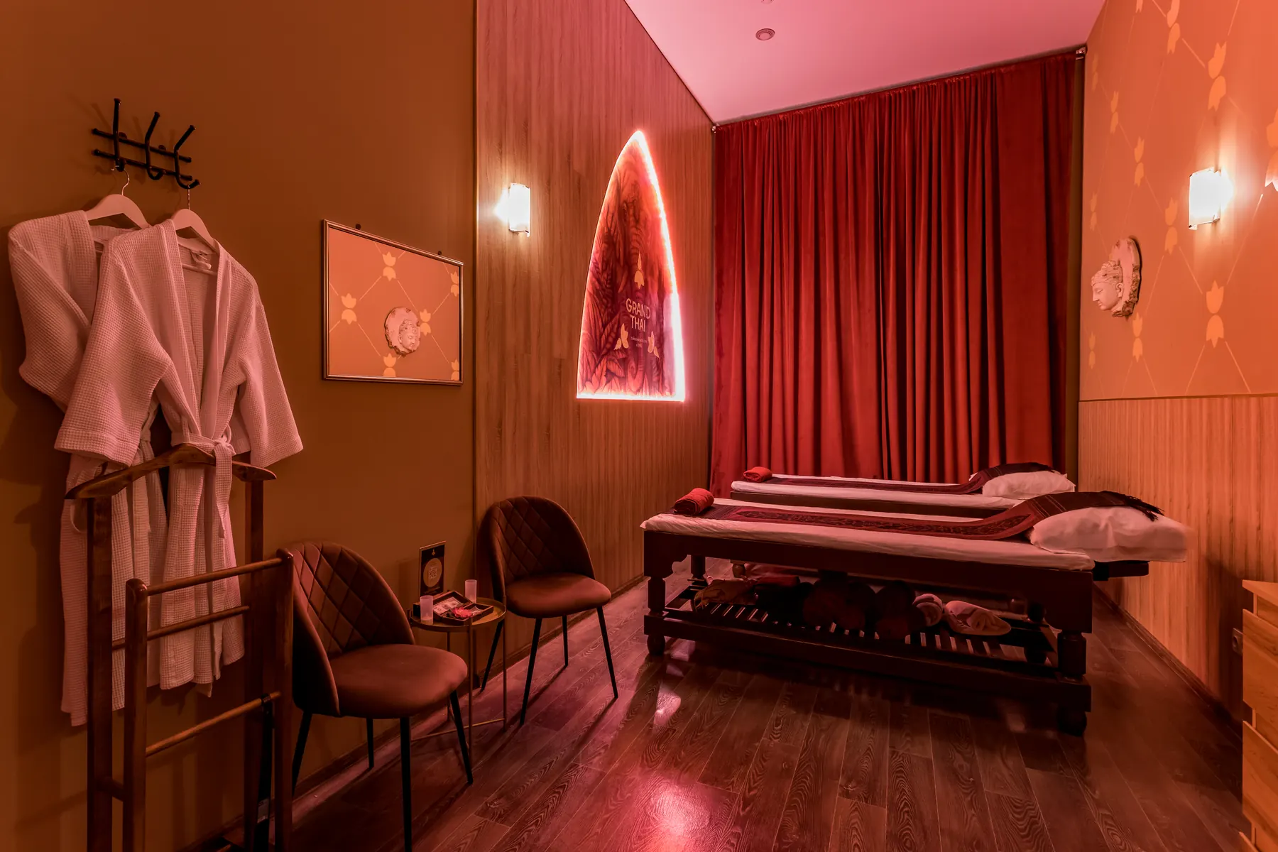 Premium GRANDTHAI Thai Spa Treatment Room