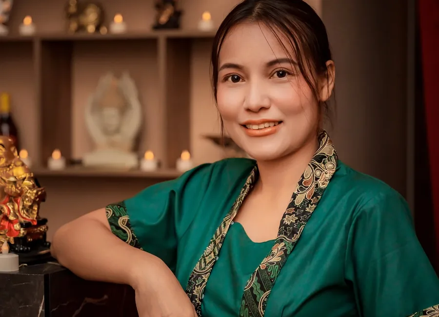 Thai Back Massage at GRANDTHAI