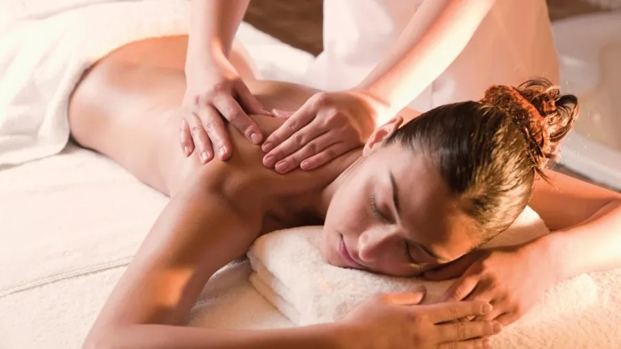 Thai Neck and Shoulder Massage at GRANDTHAI