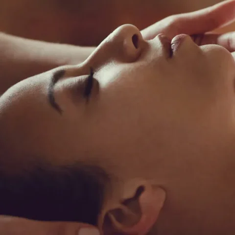 Burmese Head Massage at GRANDTHAI
