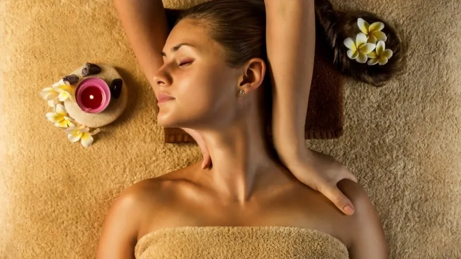 Thai Back Massage at GRANDTHAI