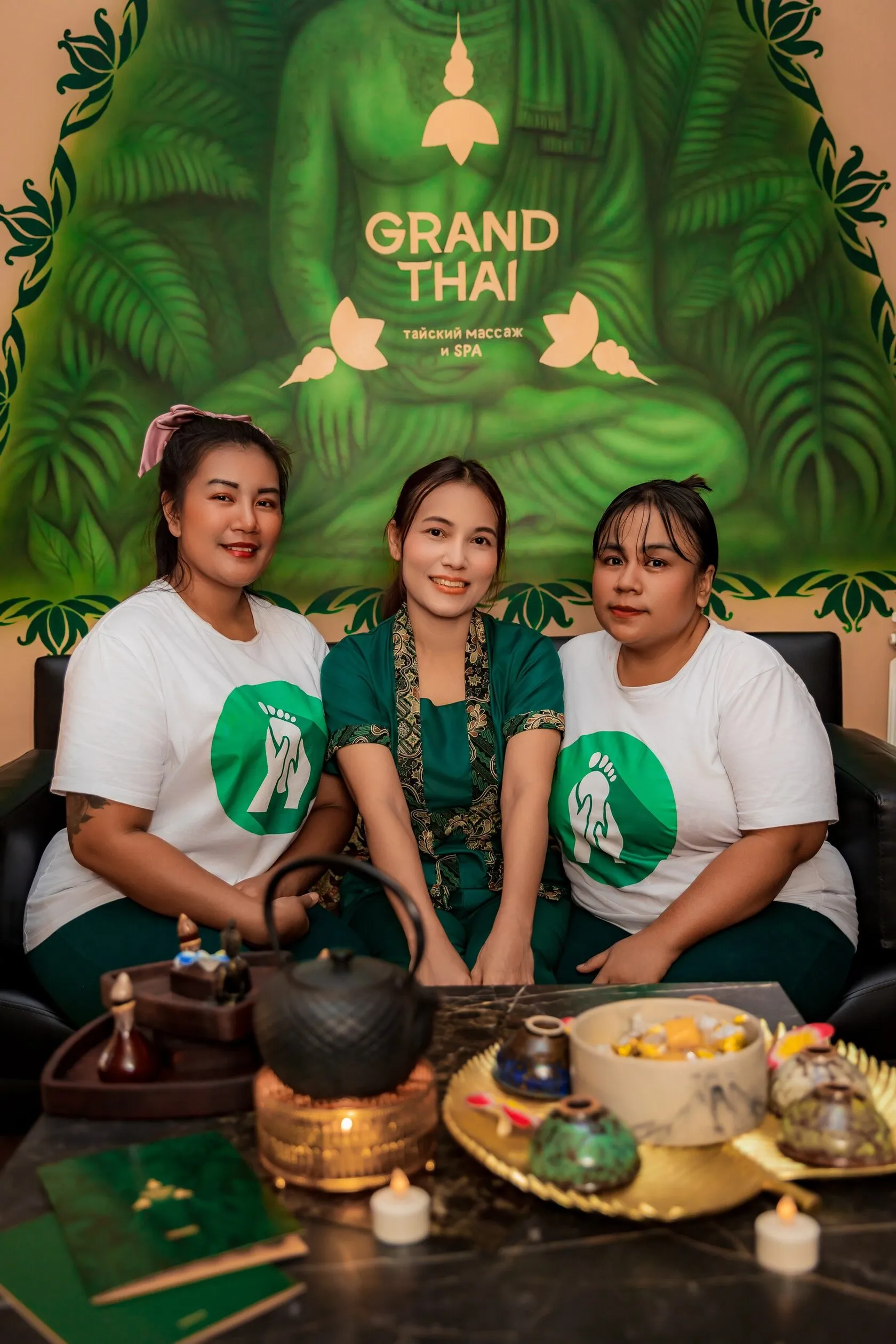 Meet the GRANDTHAI Massage Therapists